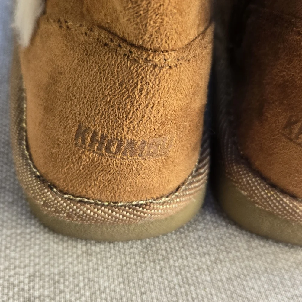 Khombu Bunny Girls' Faux Suede Chestnut Winter Boots with Faux Fur Cuff